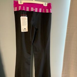 NWT Lululemon Groove Pants Slim